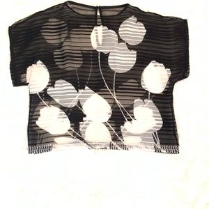 Vintage inspired black/white flower blouse